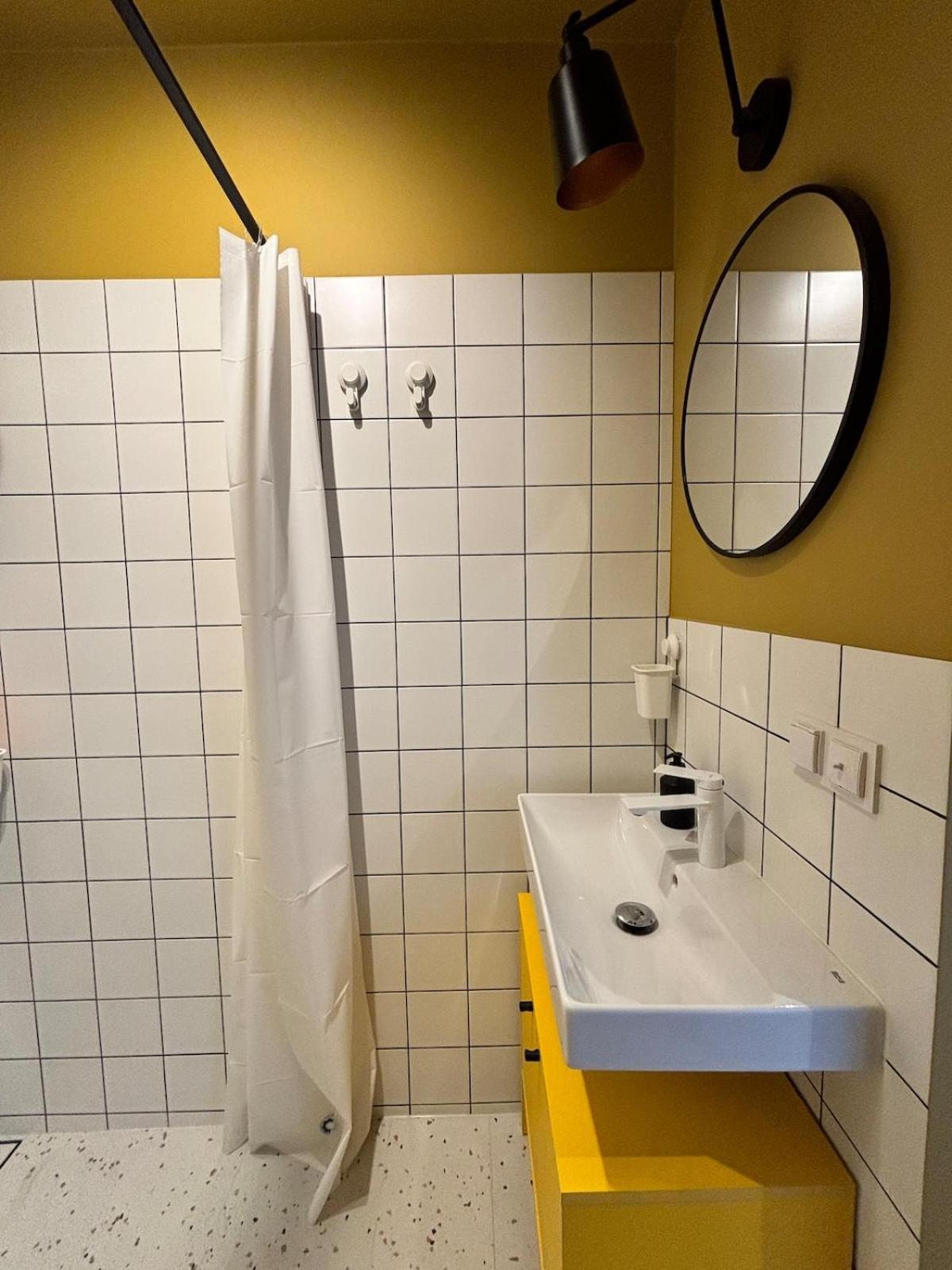 Apartment Yellow Lotus Danzig